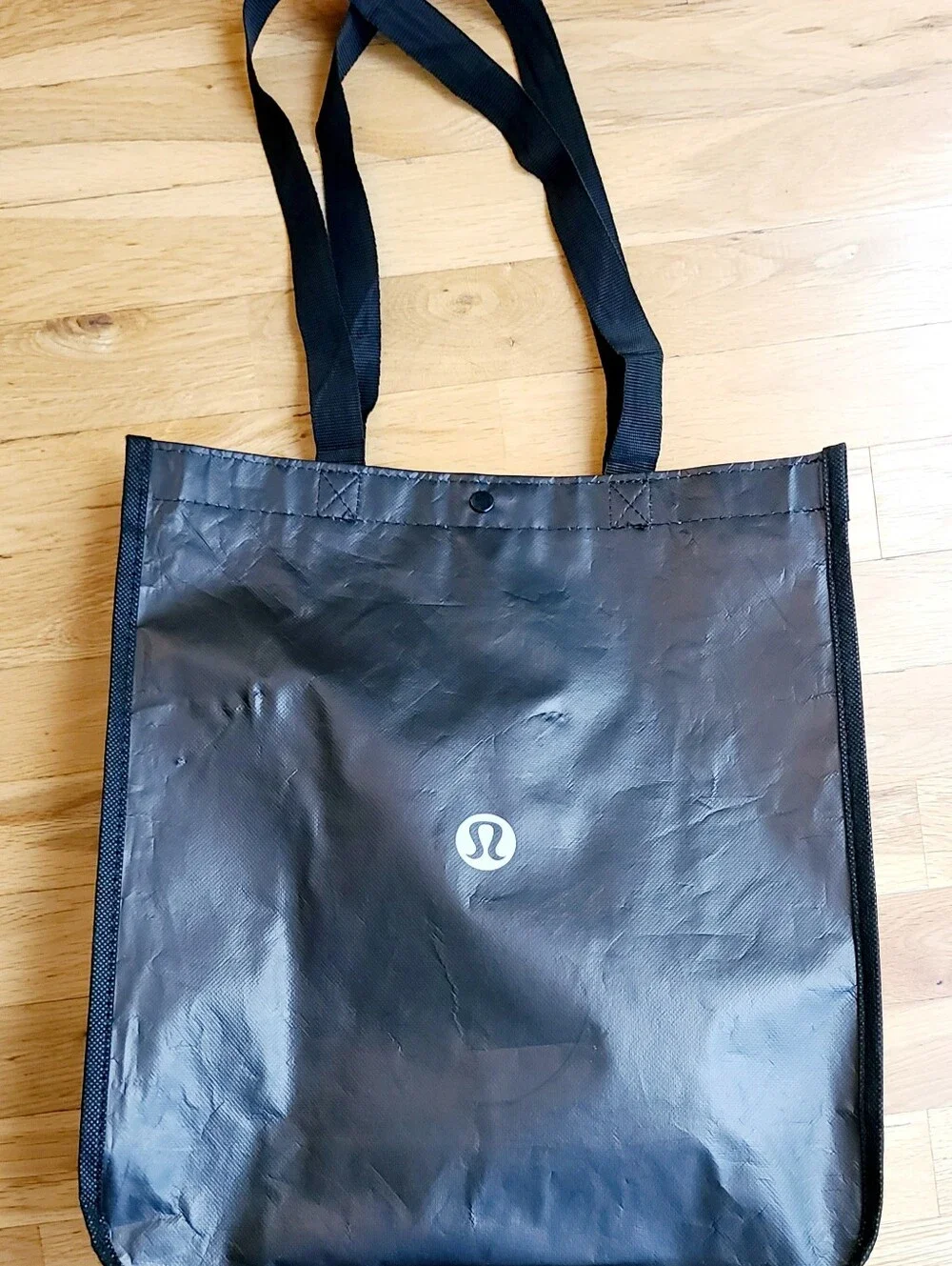 2 Lululemon Large Reusable Shopping Totes Travel Gym Baby Grunge 16